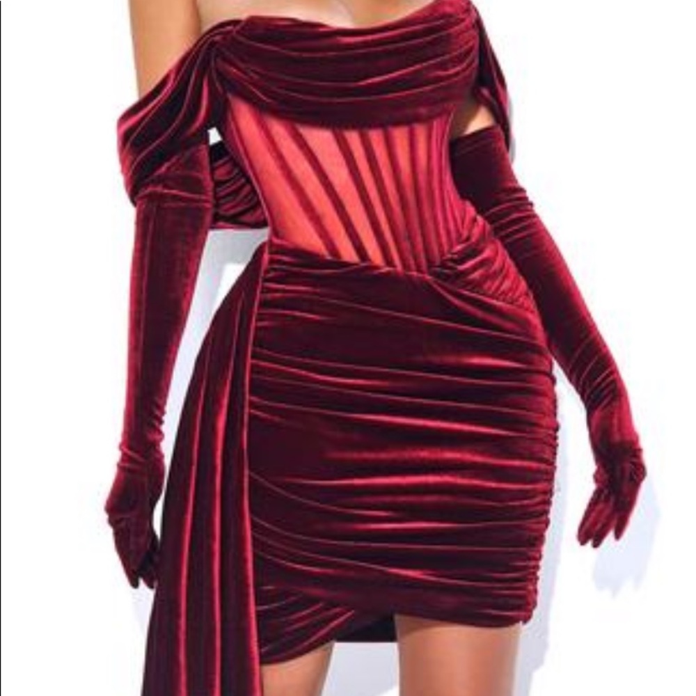 MISS CIRCLE Irisa Burgundy Draping Off Shoulder Corset Dress